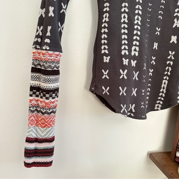 Free People mock turtleneck thermal top - Picture 3 of 5